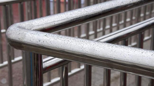 ��Ԫ�ضԲ���ֵ�Ӱ��